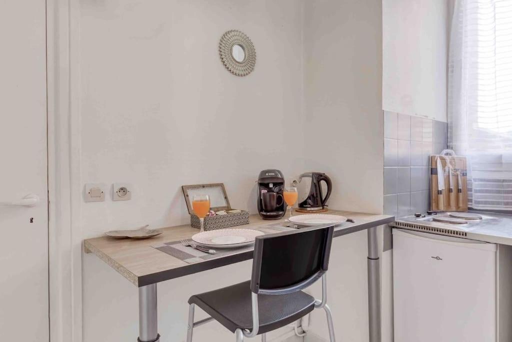 Appartement Cosy Au Calme, Proche De Paris Et Du Rer B Gentilly Esterno foto