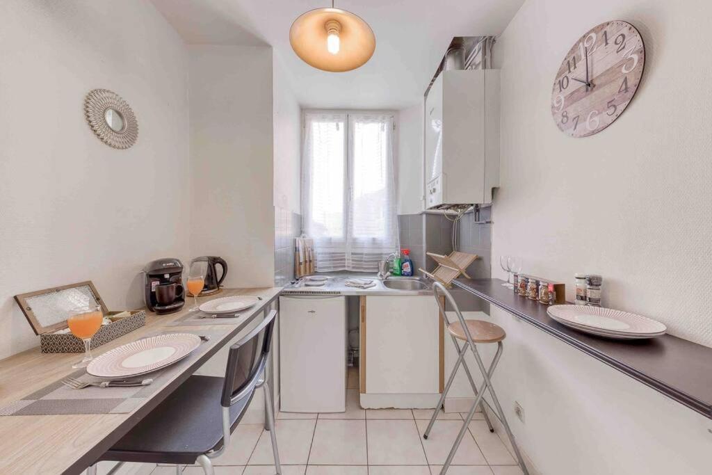 Appartement Cosy Au Calme, Proche De Paris Et Du Rer B Gentilly Esterno foto